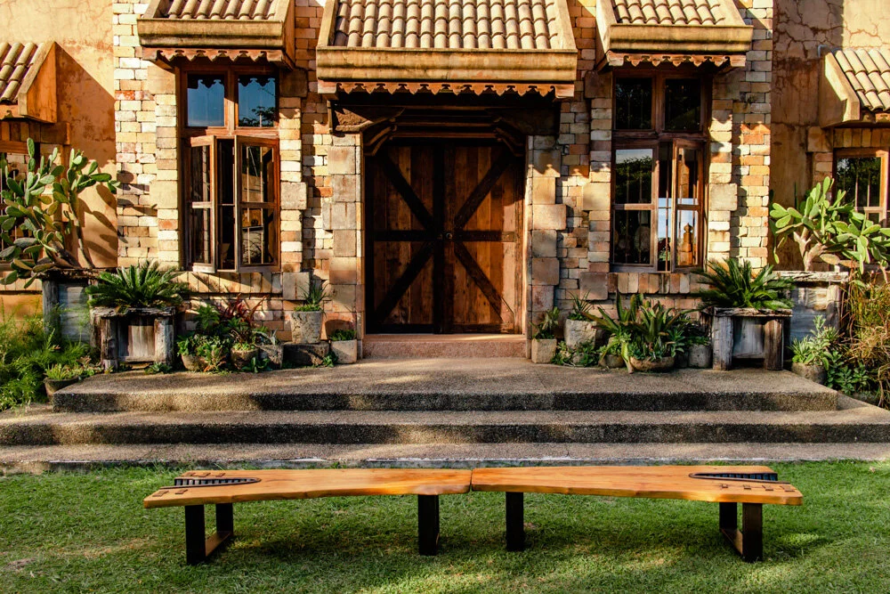 fernando-benches-coffeetables-17.jpg
