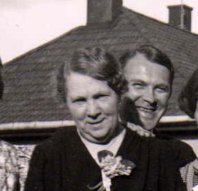 Thor's mother, Hilda, and Thor, 1938
