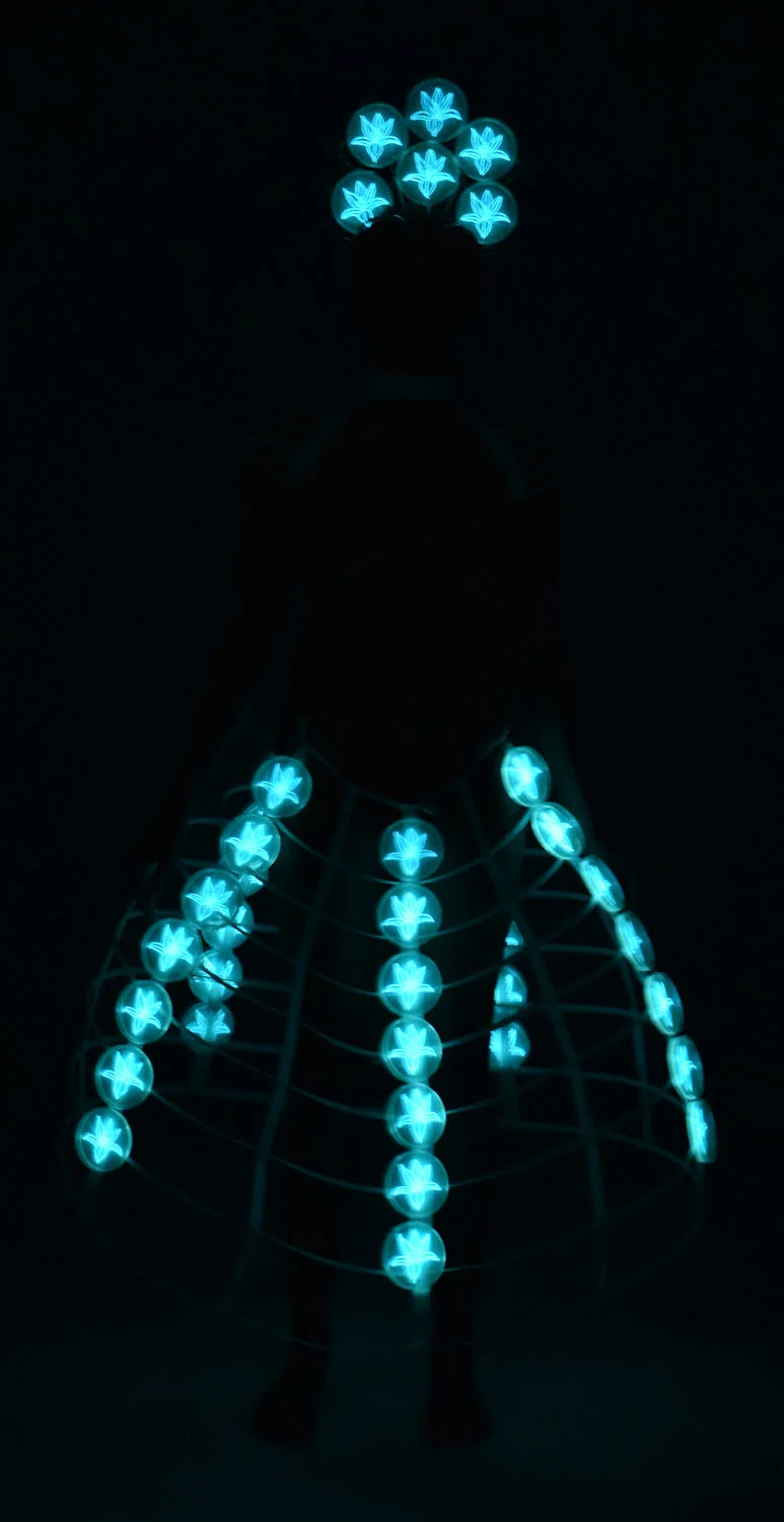 Strong Woman Standing (Dark)
