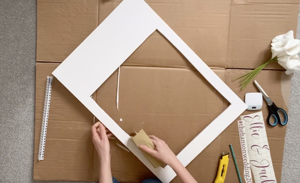 How to make a DIY Photo Booth Frame — The DIY Bride's Boutique