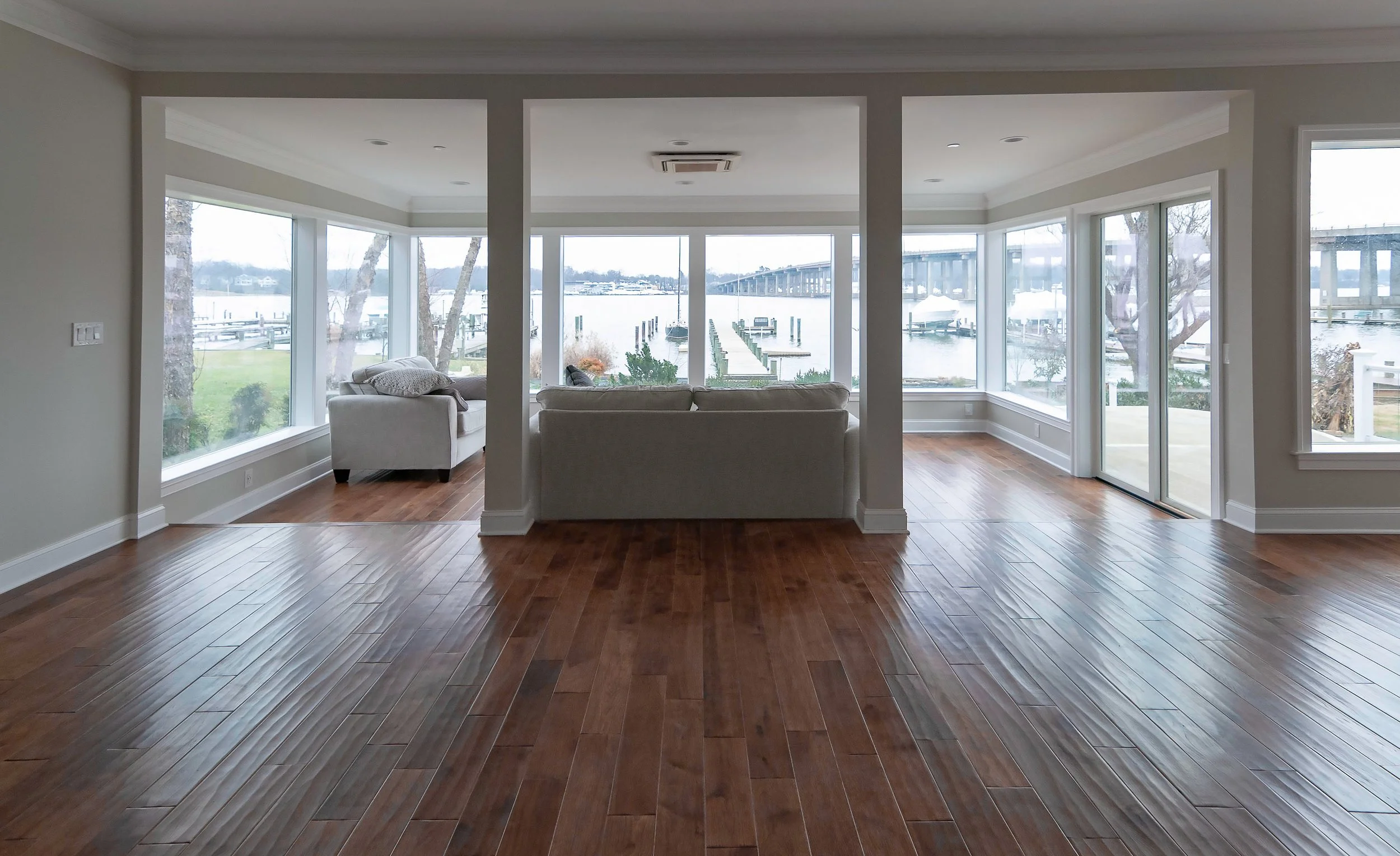 riverhouse living room 3-3.jpg