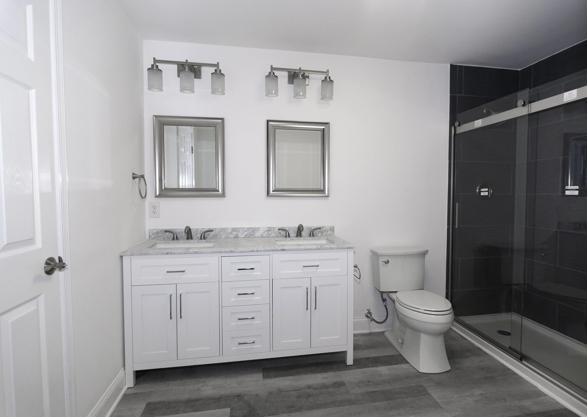 6 Harness Basement Bathroom 4 edit.jpg