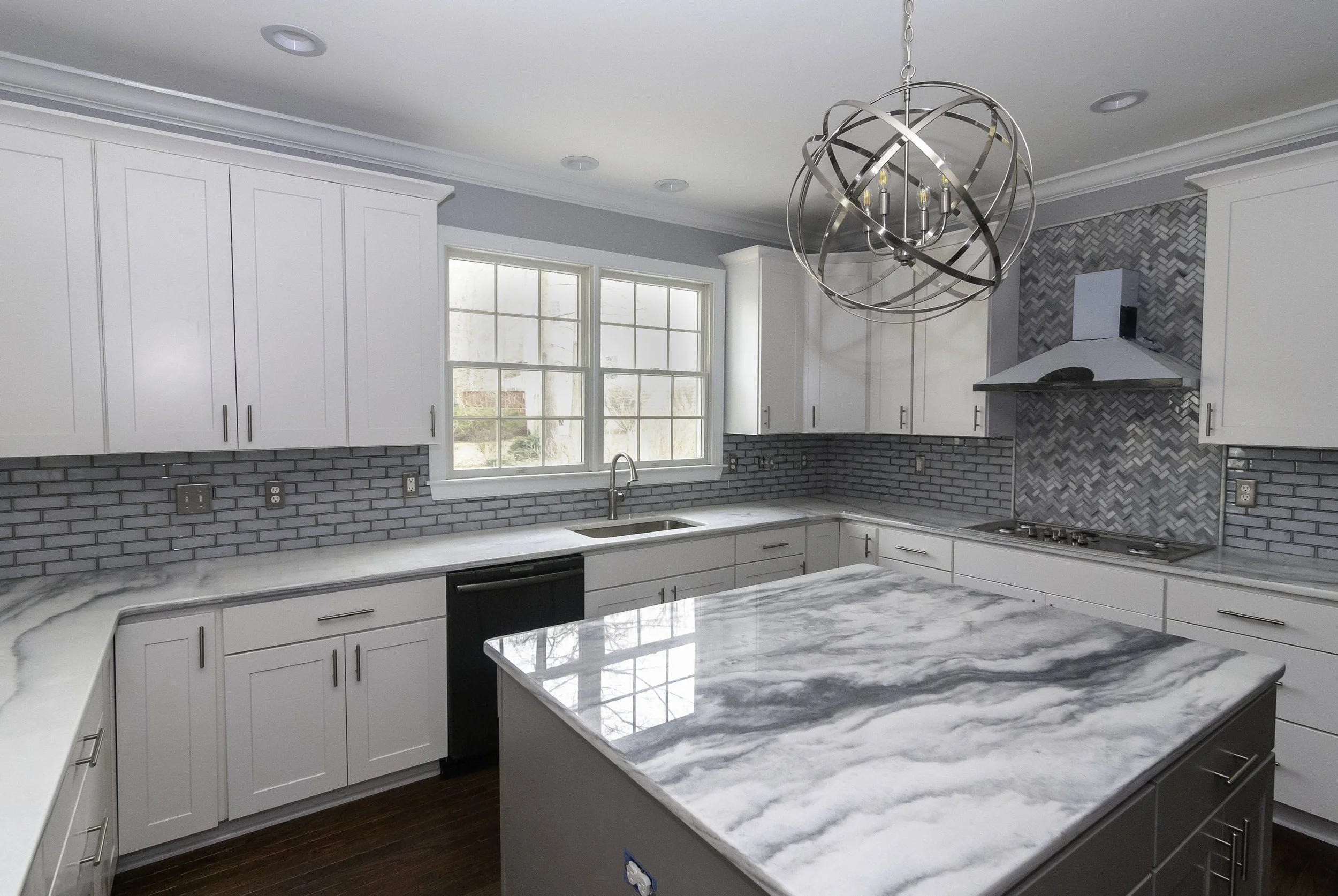 6 Harness Kitchen 2.jpg