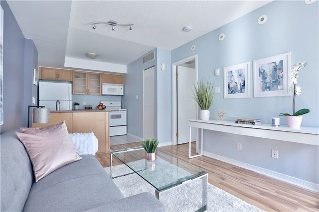 #1205 - 21 Pirandello St