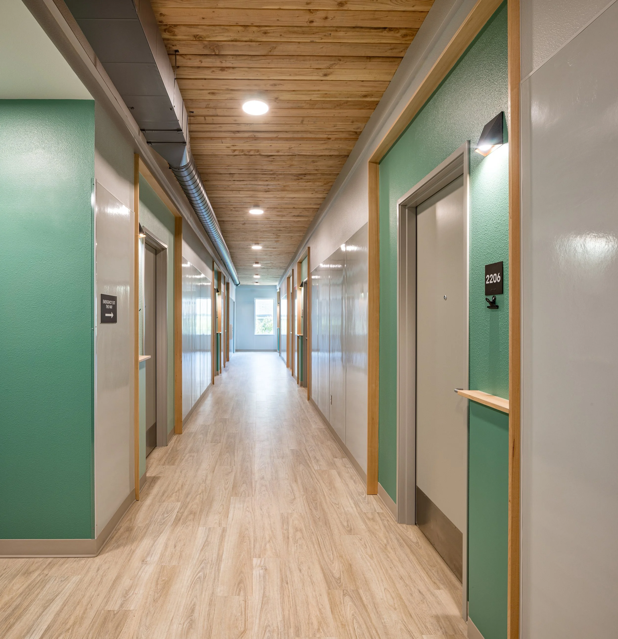 Lincoln Place II - Corridor.jpg
