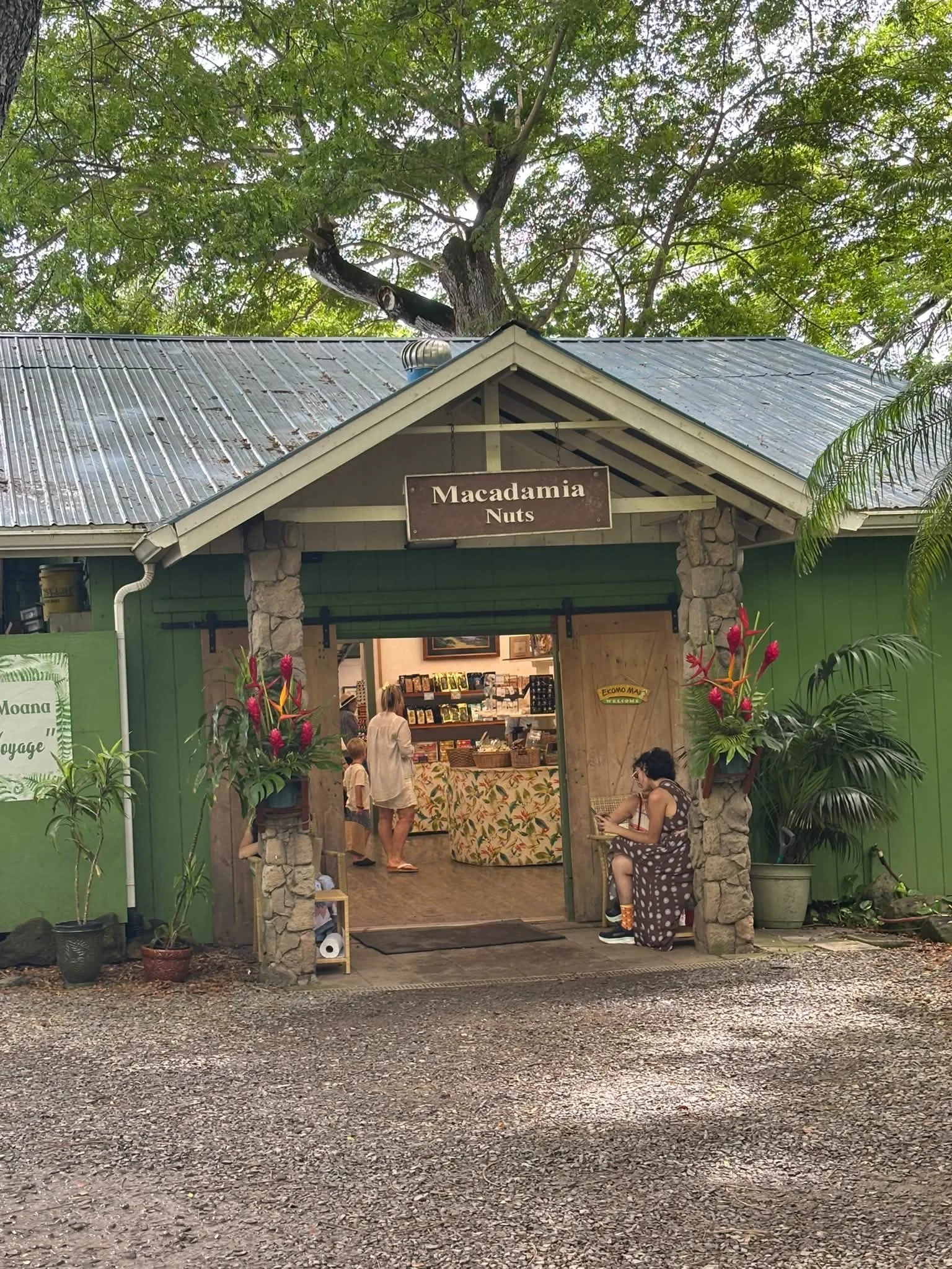A wooden garden building surrounded by trees during the Hawaii outing