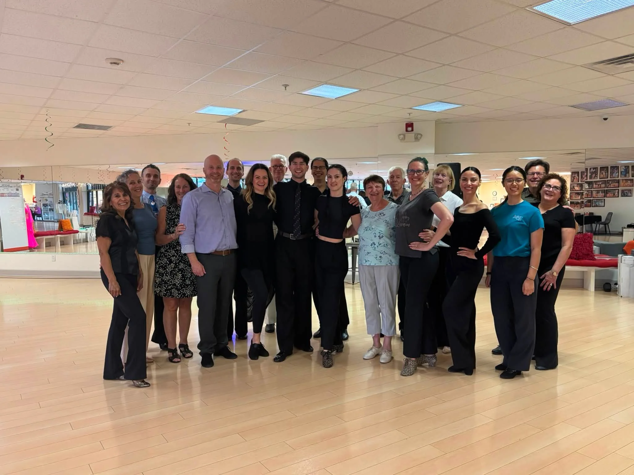 Participants pose together after the leading-and-following master class