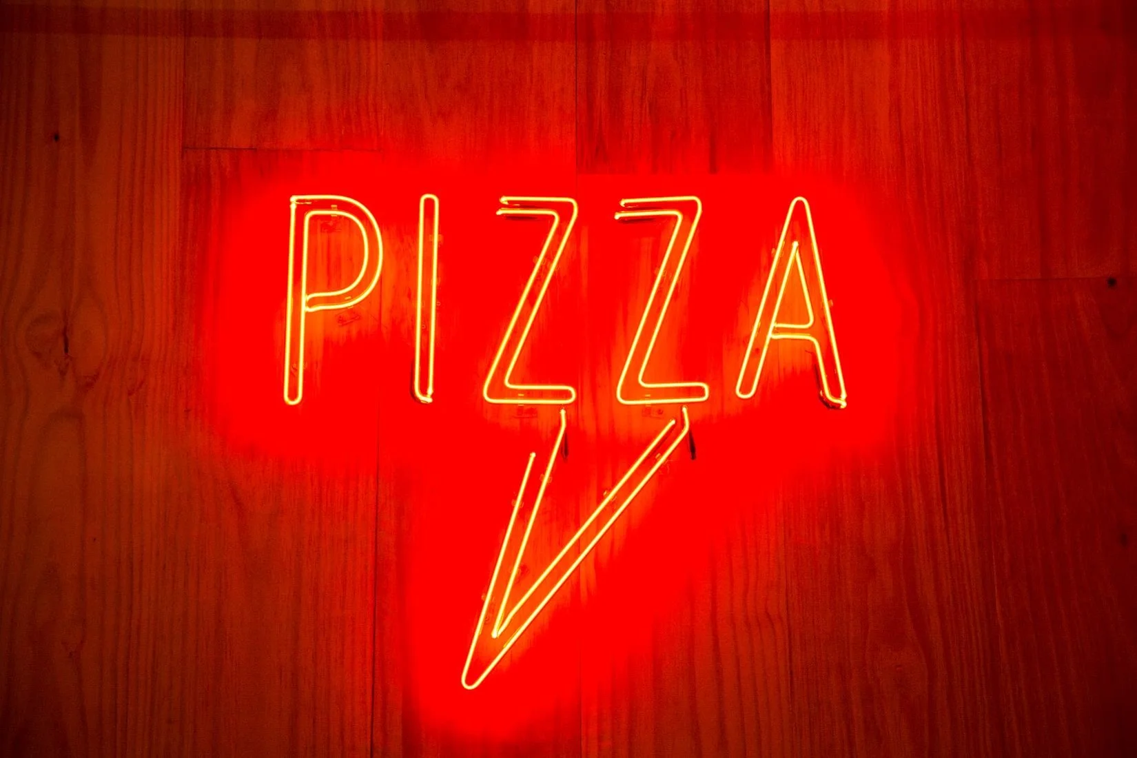 Neon pizza opt.jpg