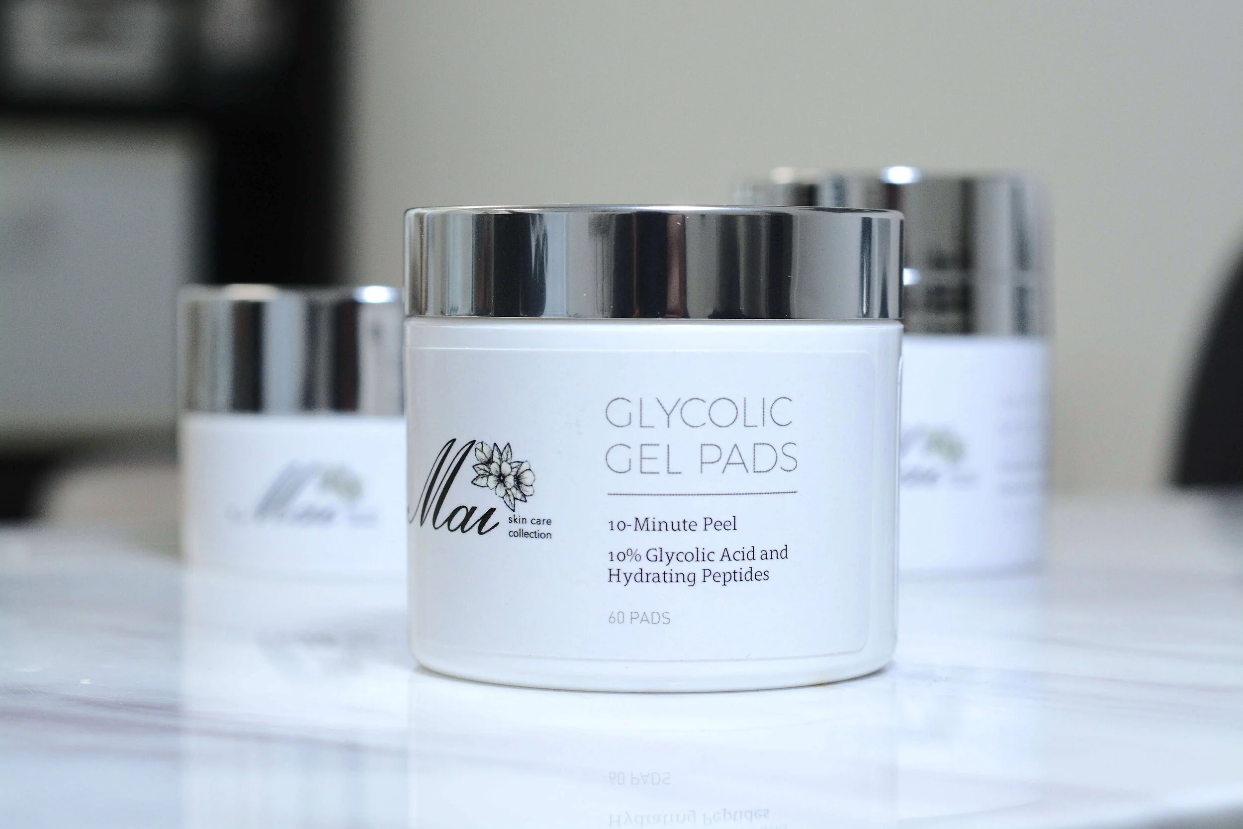 GLYCOLIC GEL PADS