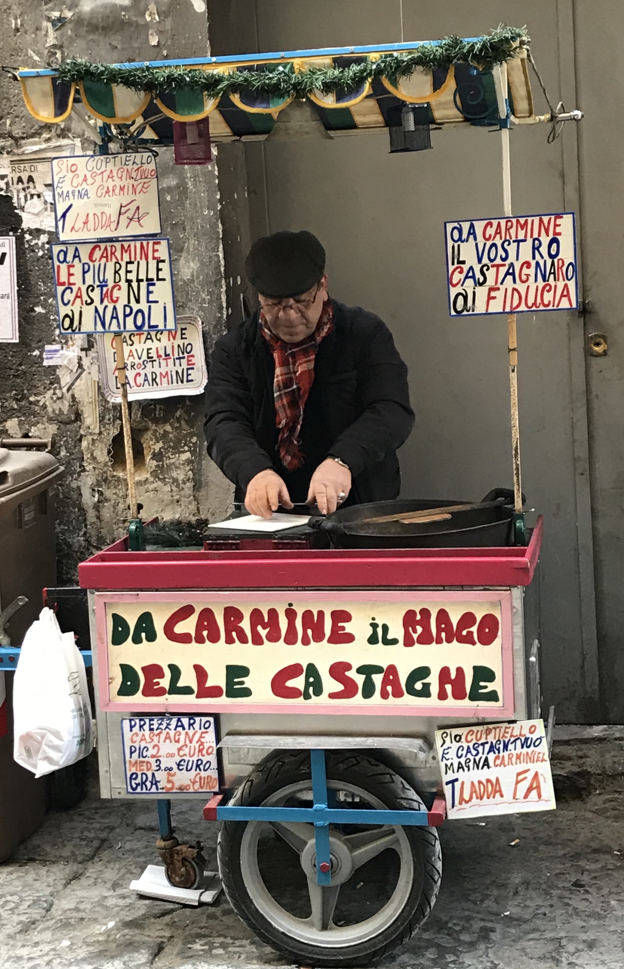 5 Chestnut Vendor in Naples.jpg