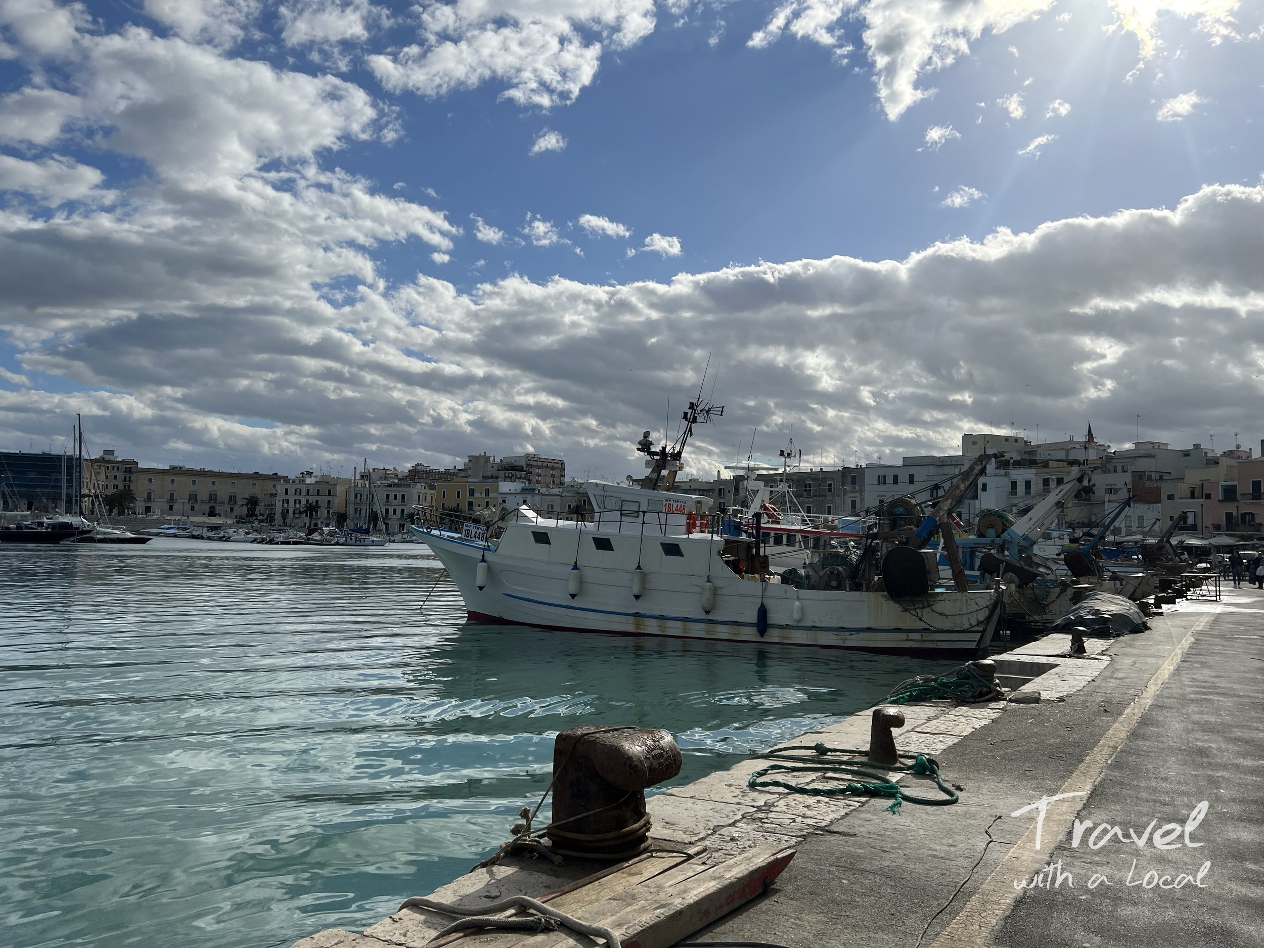 Trani boats.jpg