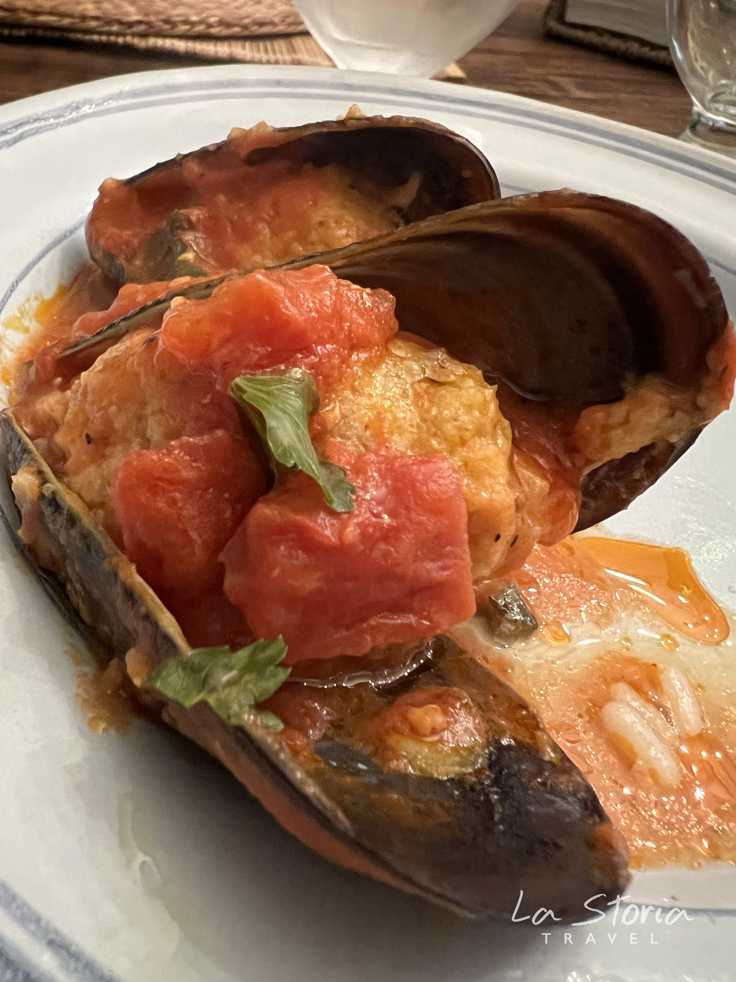 LaStoria_Watermark_Stuffed mussels.jpg