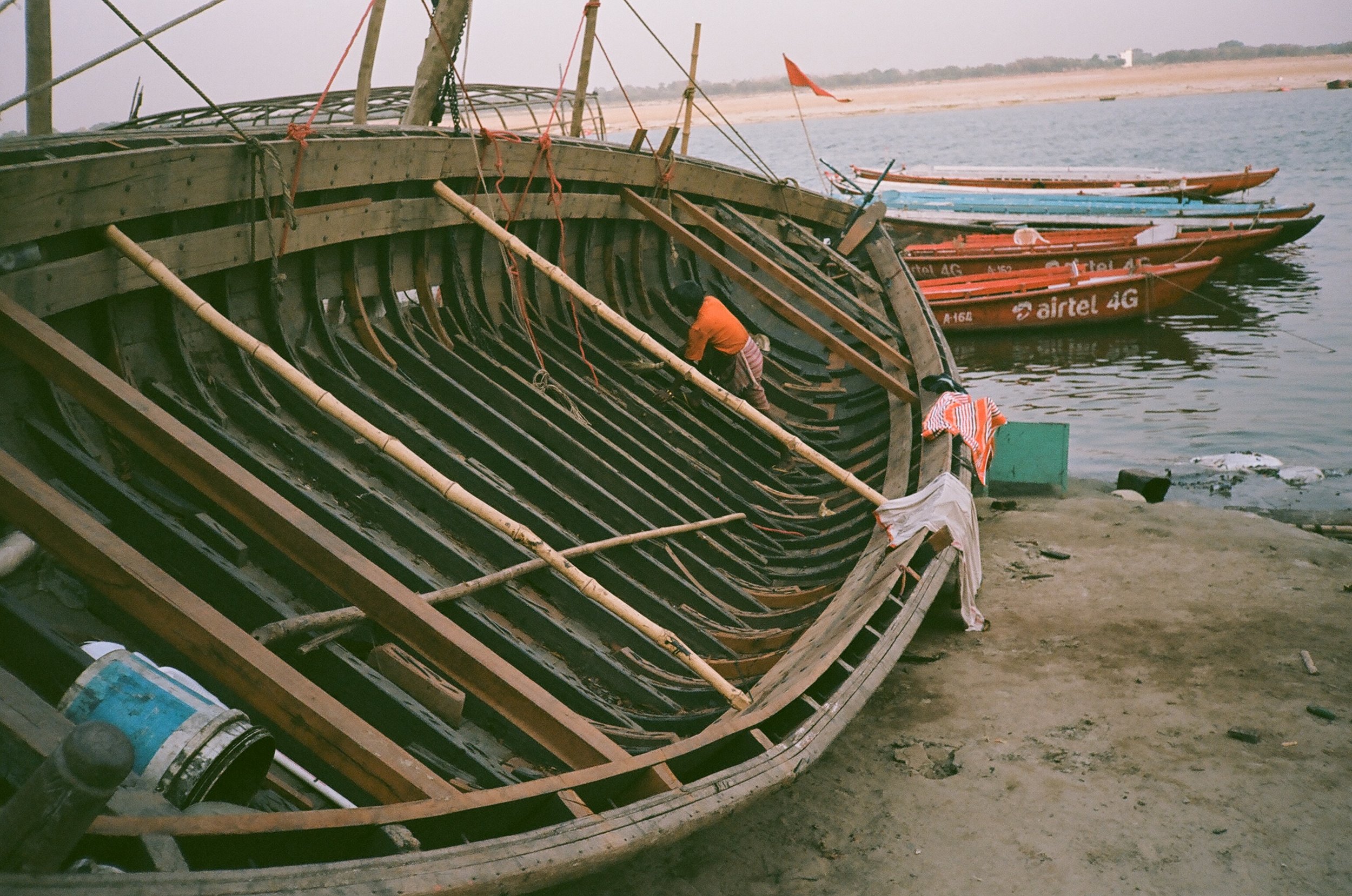 Varanasi_india_eagertourist.jpg