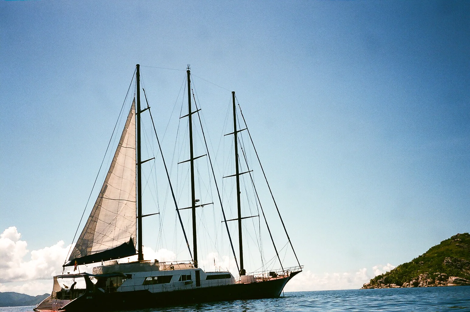 05360035.jpg