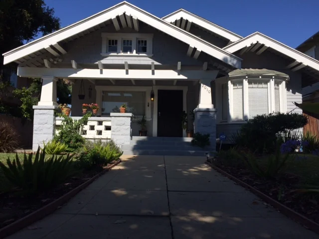 Sweet Craftsman Home 