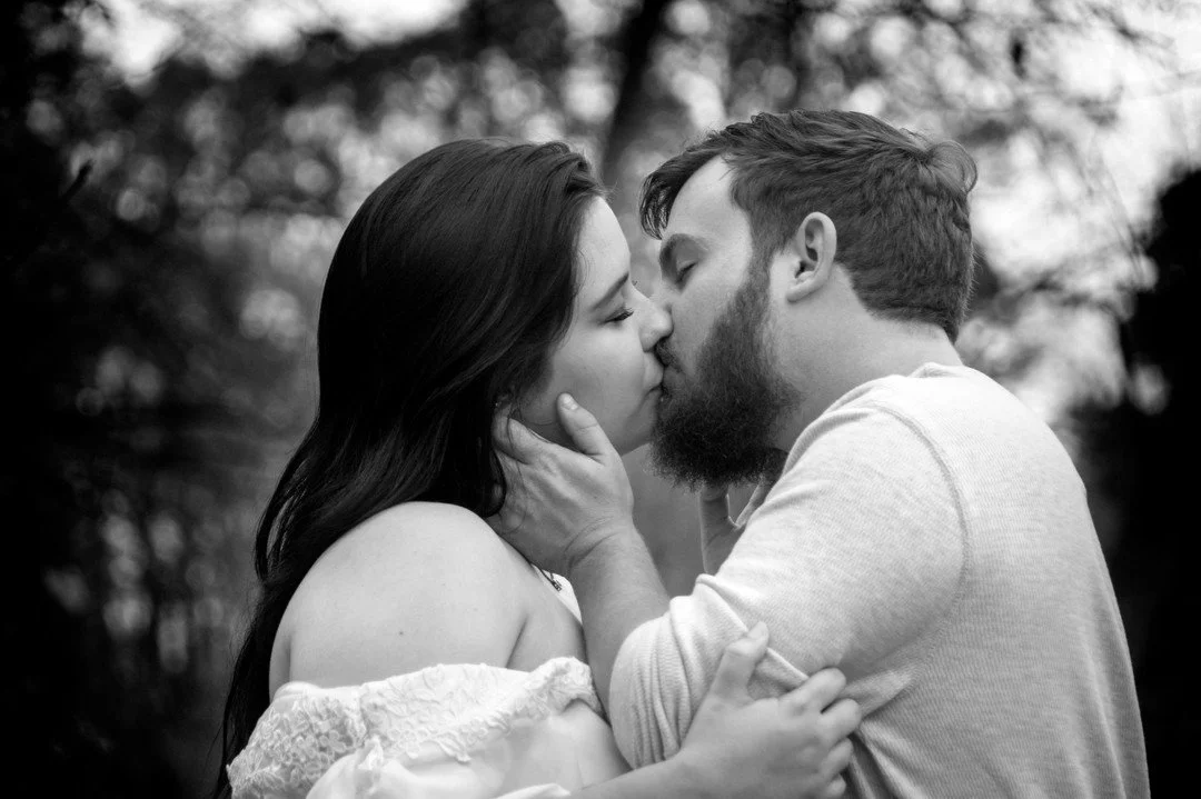 Cheyenne &amp; Garrett Series - The Kiss

Swipe to view the color version :)

&copy;2020 @joannamichelleharris

#photography #901photographer #loveart #downtownmemphis #choose901 #fashionphotography #ilovememphisblog #memphisphotographer #portraits #