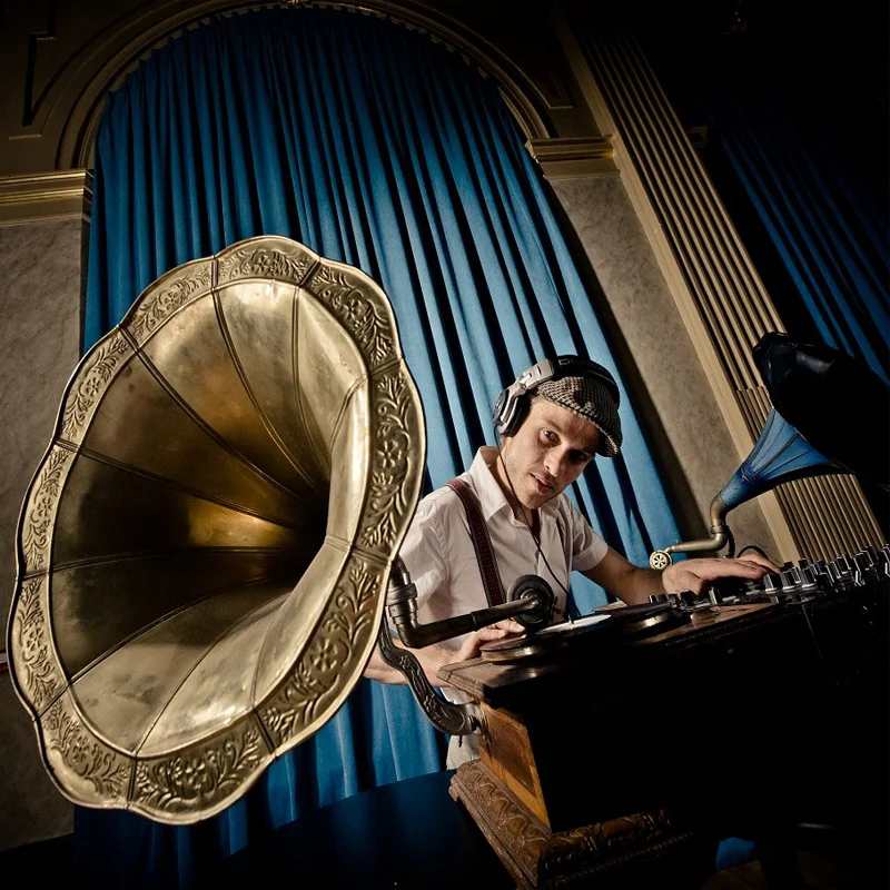 ElectroSwing1.jpg
