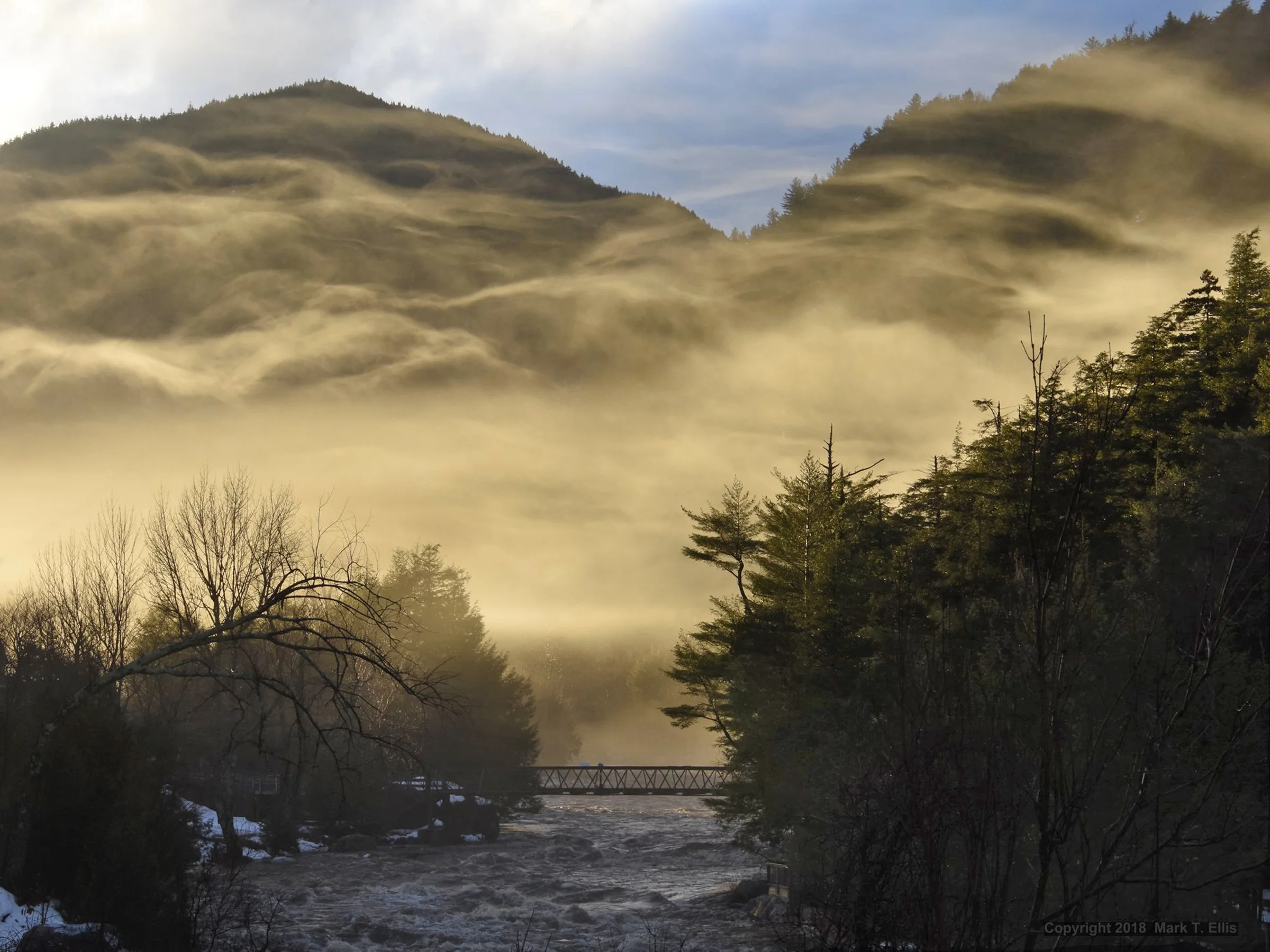 AuSable afternoon fog.jpg