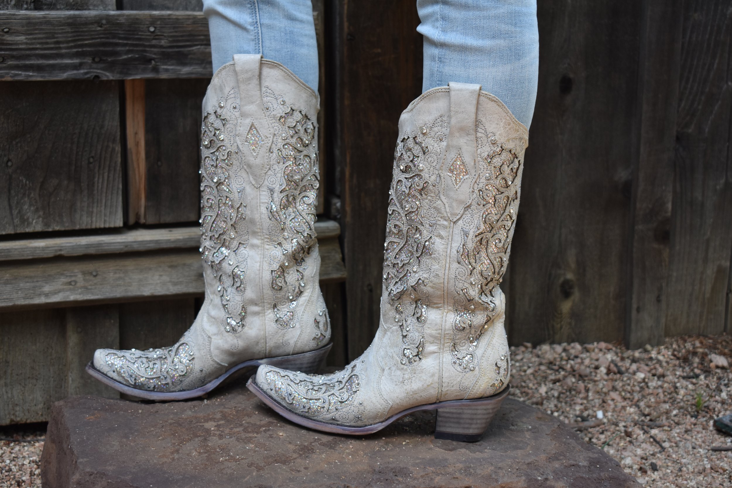 blingy cowgirl boots
