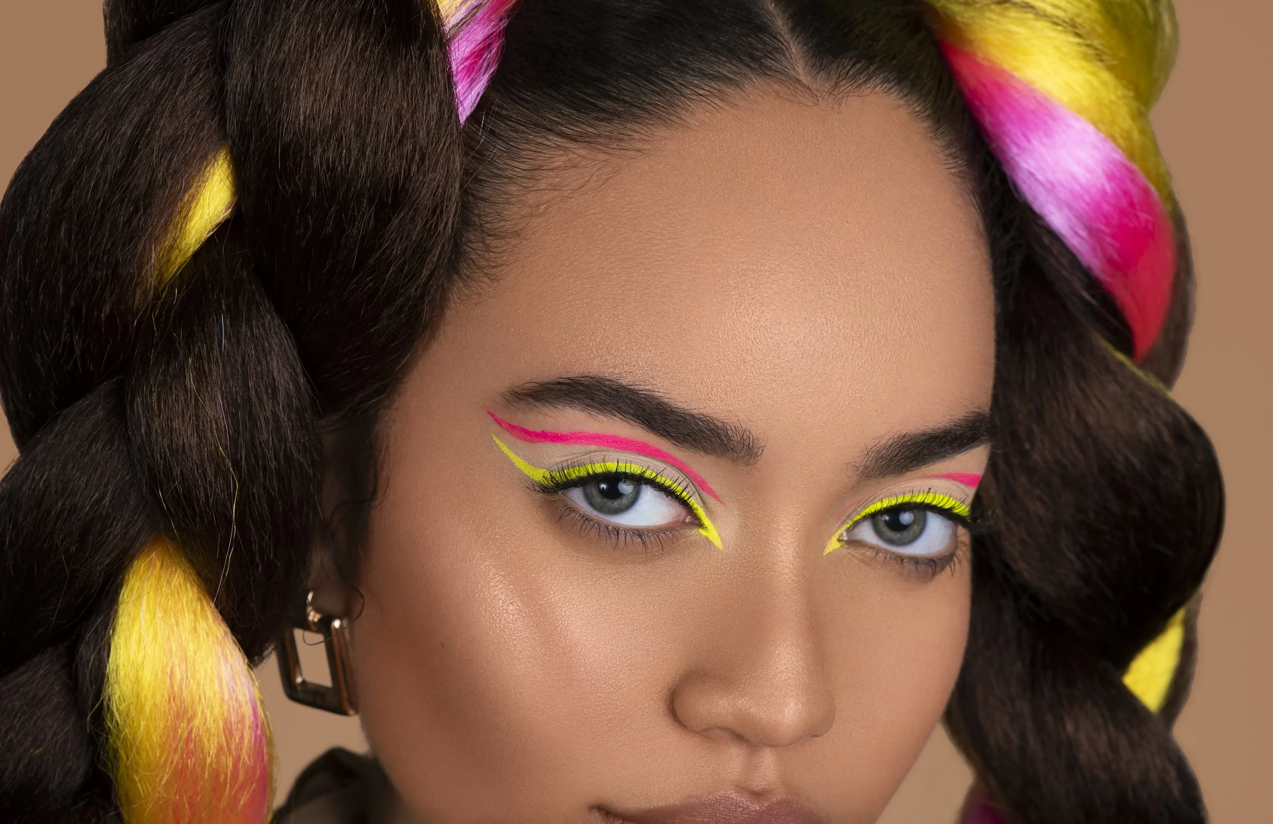 Hollywood Los Angeles Studio Photographer Fashion Beauty Neon Makeup Looks