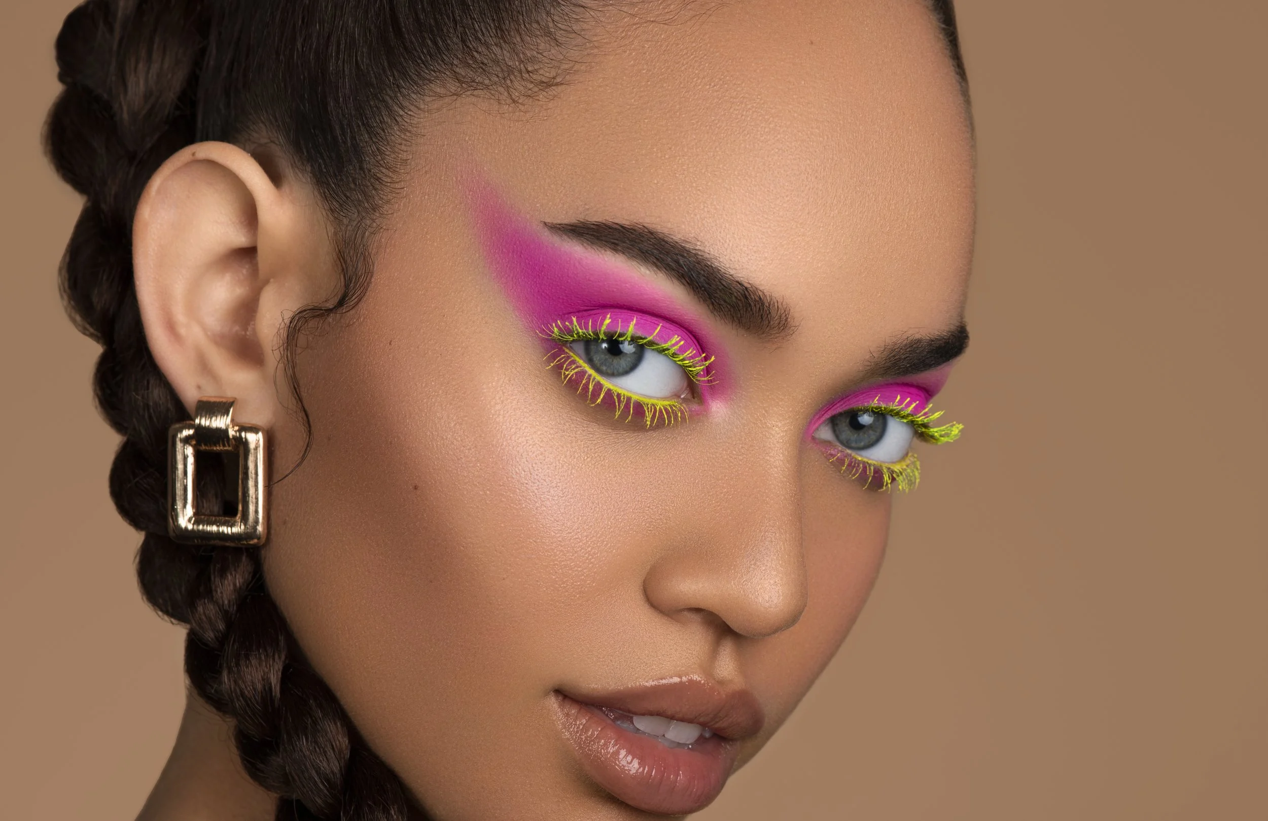 Hollywood Los Angeles Studio Photographer Fashion Beauty Neon Makeup