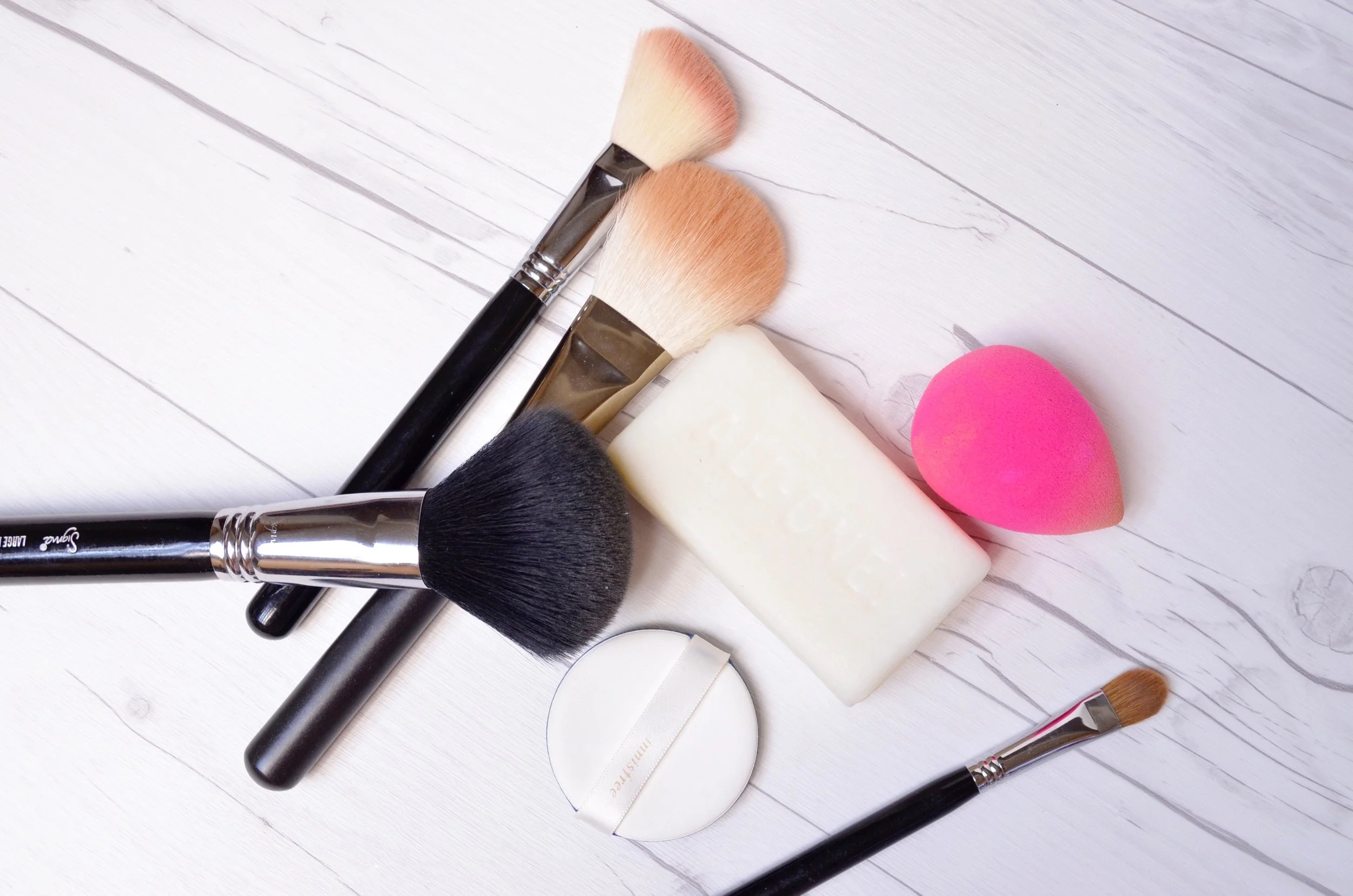 The-Best-Makeup-Brush-Cleaner_DSC0187.jpg