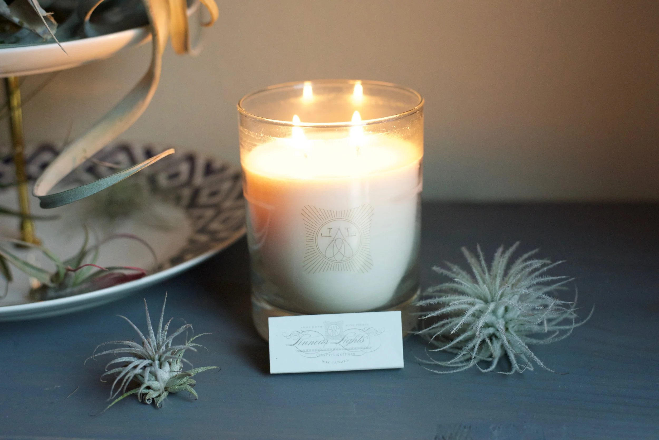 Linnea Lavender Soy Candle Review
