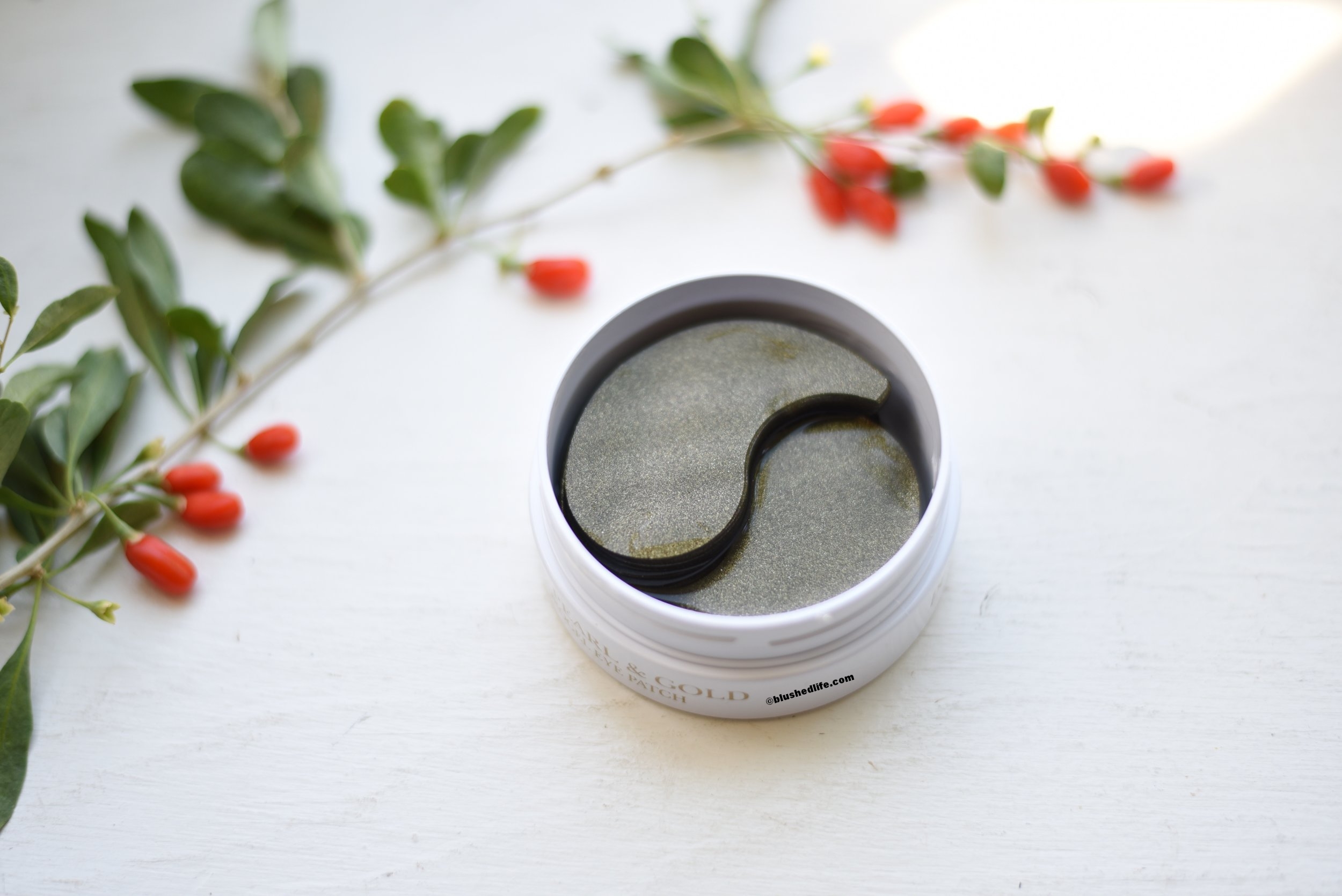 Petitfee Black Pearl & Gold Hydrogel Eye Patch Review — Valerie Tang