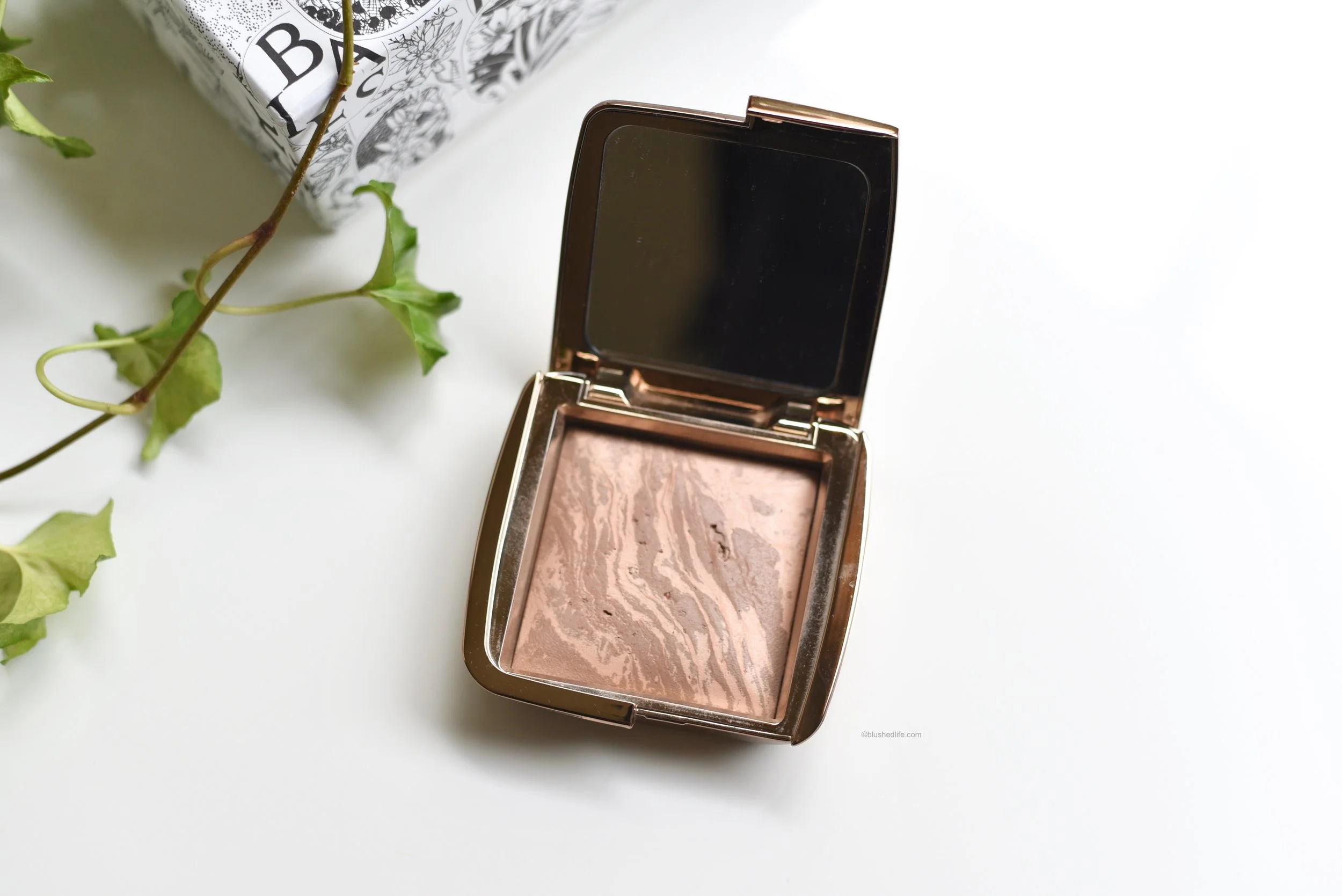 Shop bronzer: here