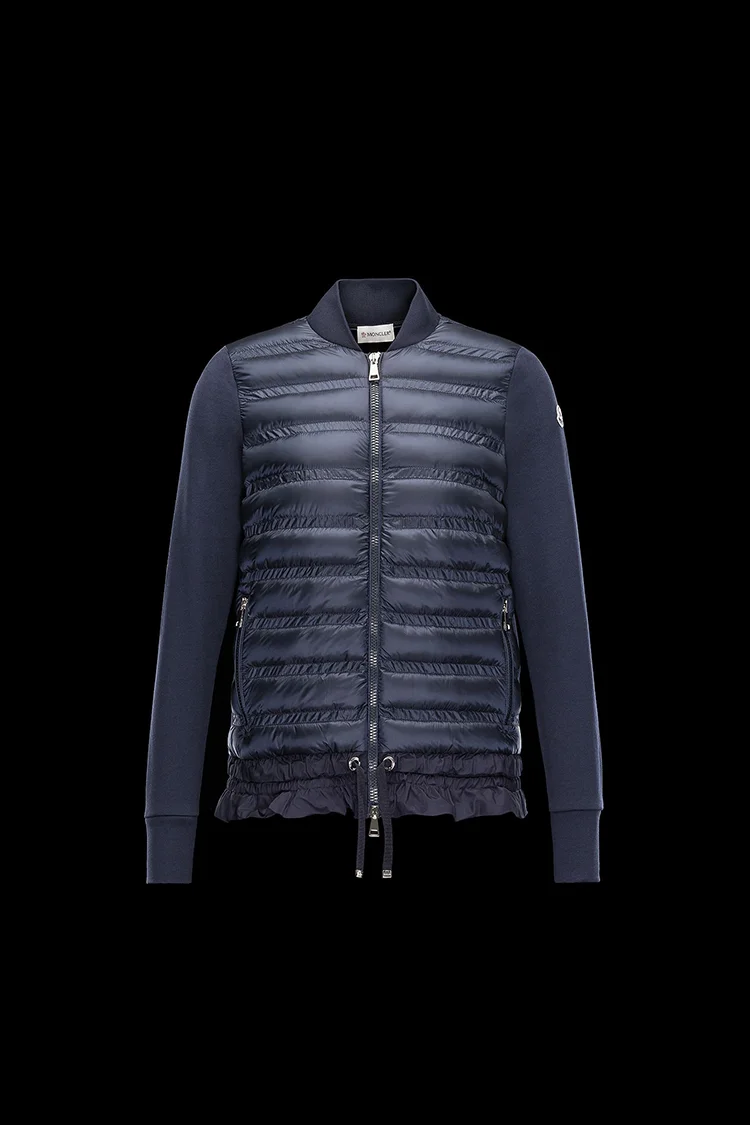 17.05.02-Just-a-few-Wardrobe-Essentials_BlogPost_750(W)x1125(H)px_19.jpg