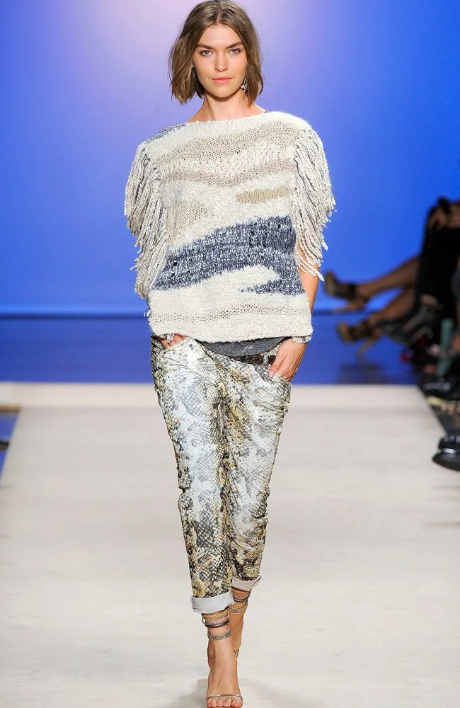 12.03.27-New-Season-at-Elle-BlogPost_750(W)x1125(H)px_03.jpg