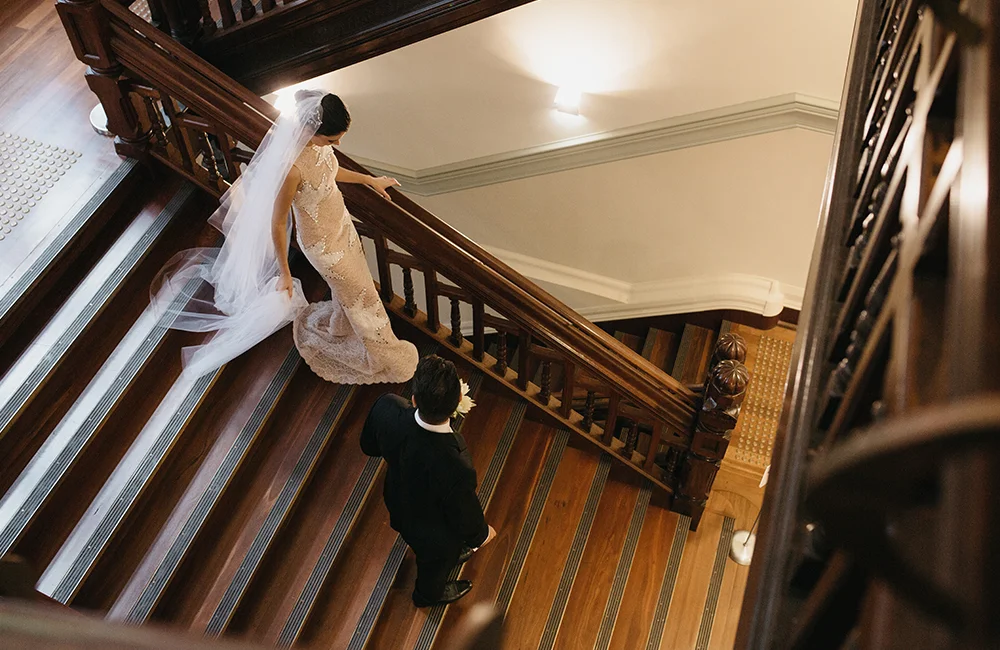 ELLE_Website_Concept01_Bridal_Corey_Landscape_1000(W)x750(H)px_02.jpg