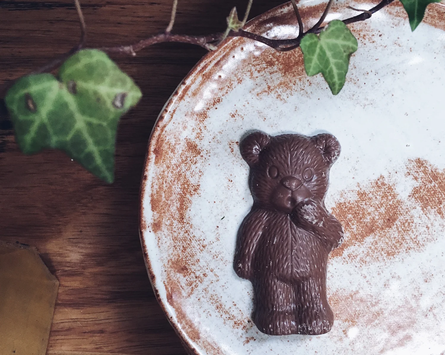 calm-christmas-teddy.jpg