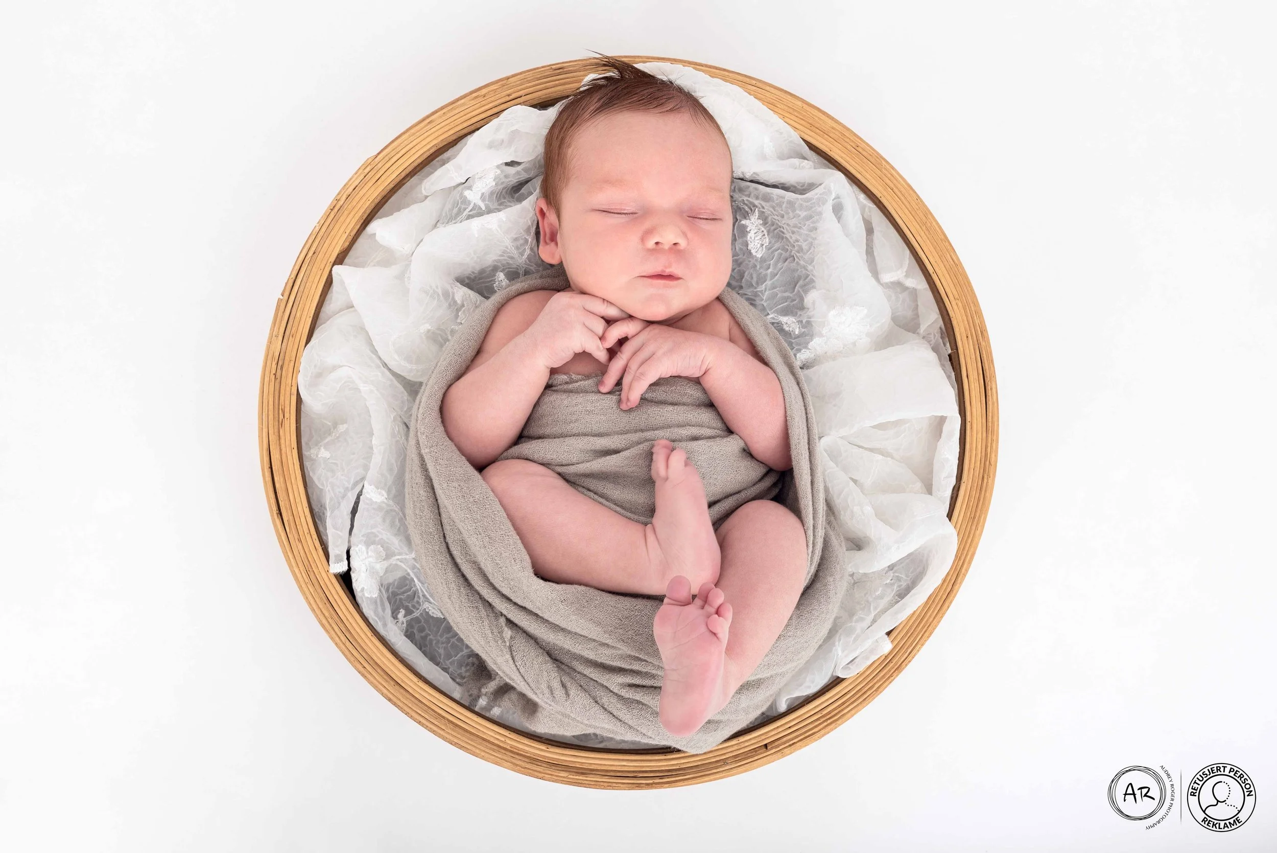 Nyfødtfotograf (4045)