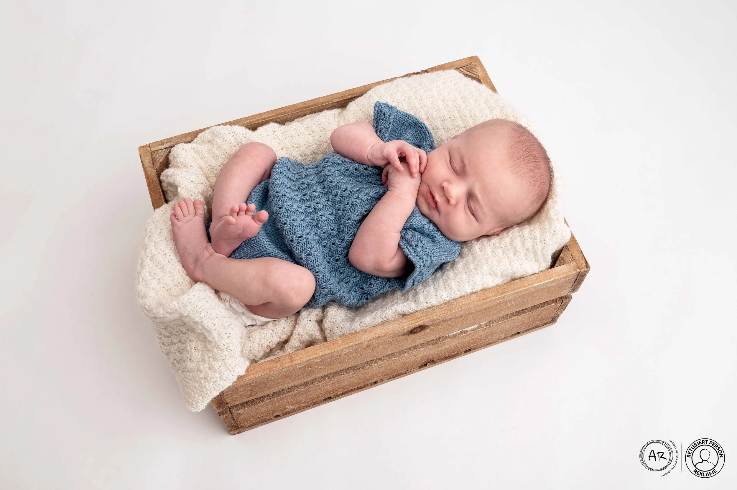 Nyfødtfotografering (0316)