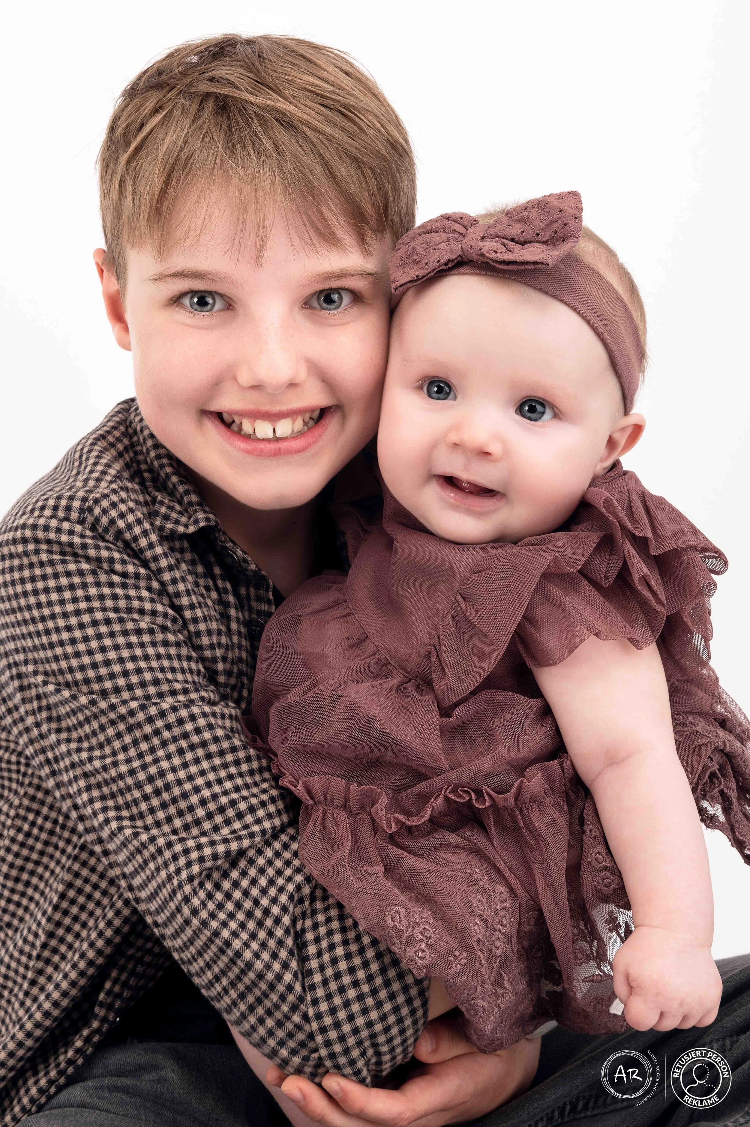Søskenfoto (6060)