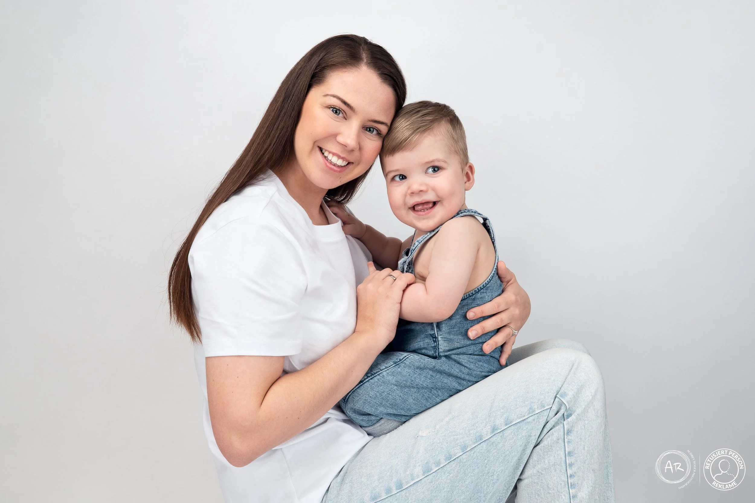 Familiefoto i studio Sævelandsvik 6136