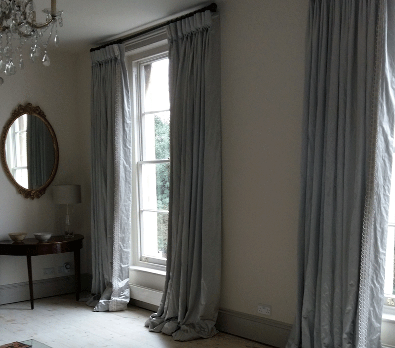 Silk interlined curtains