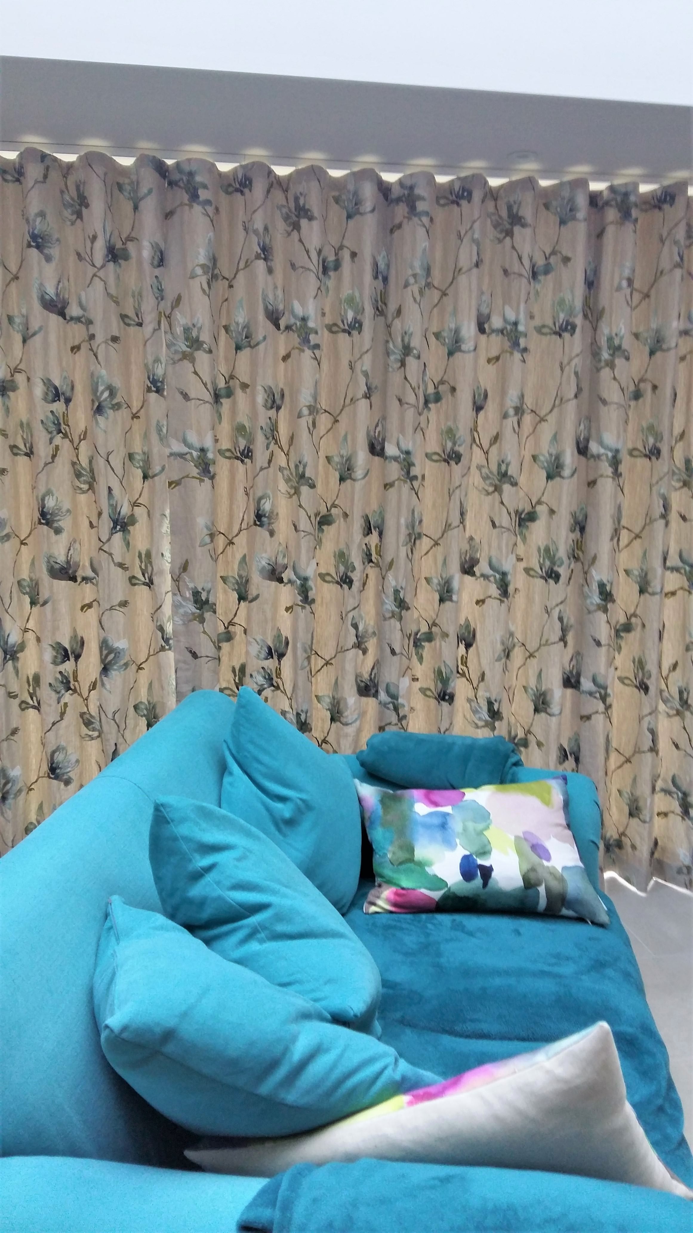 Silent Gliss Wave curtains