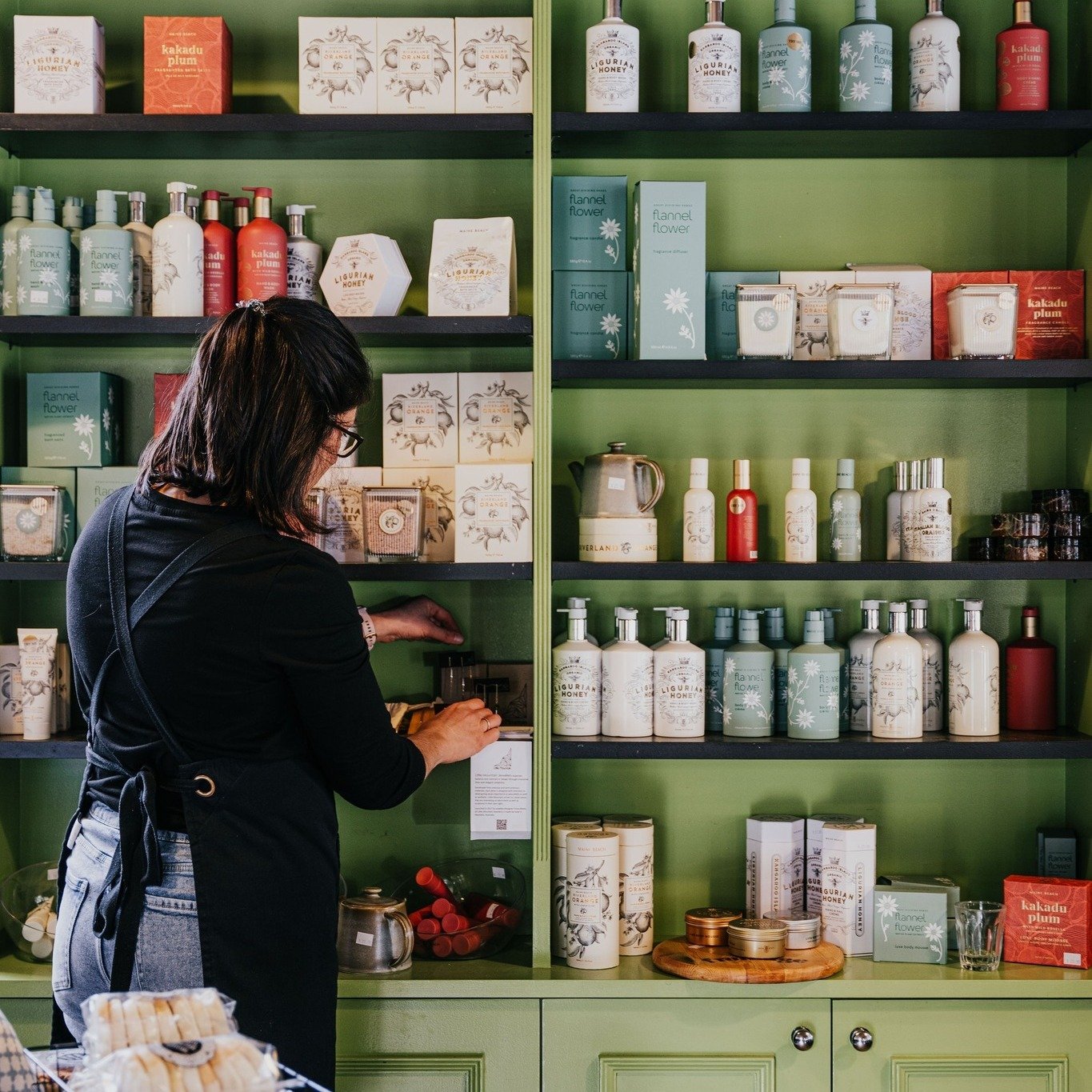 *THE HEART OF THE MOUNTAIN*

The Trading Post at Mt Macedon is all things to all people.  A hive of activity and the hub for delicious food, drinks, fabulous gifts and take-home produce. 

When locals Sarah and David took the reins just before Easter