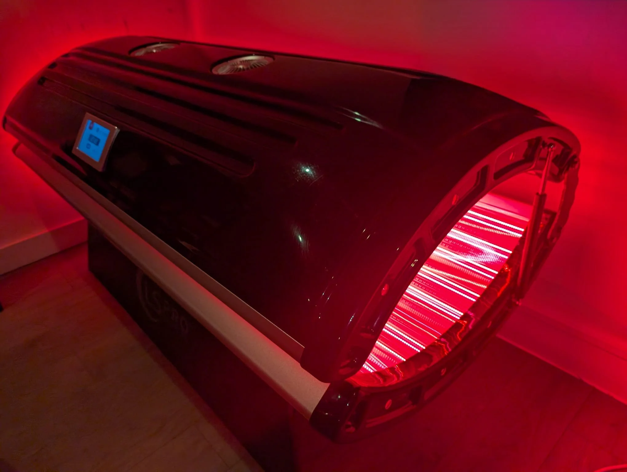 Pro Health Therapy Rooms Red Light Therapy Bed.jpg