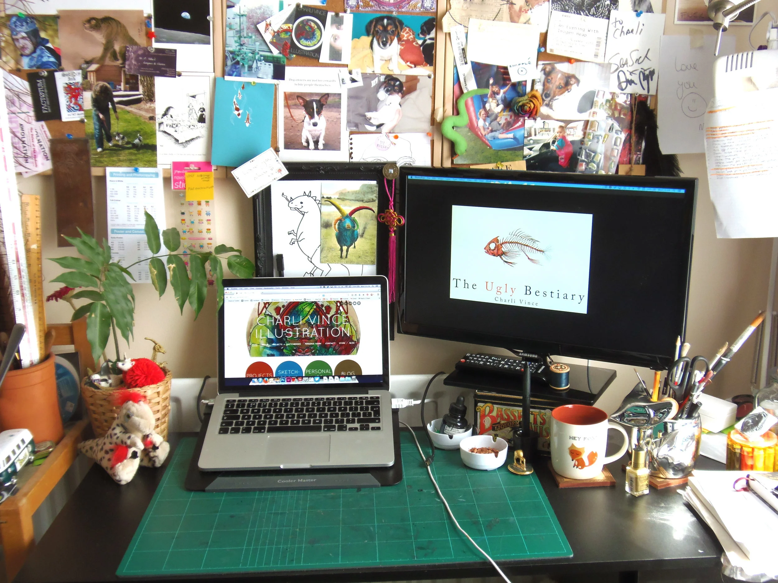 From the coldest house in Norwich to, quite possibly, the coolest house in Norwich. This place was amazing and it was also the first house I've had where I had a separate study space to my bedroom. I never got a photo of my third Norwich house workspace, so straight on to the current one...
