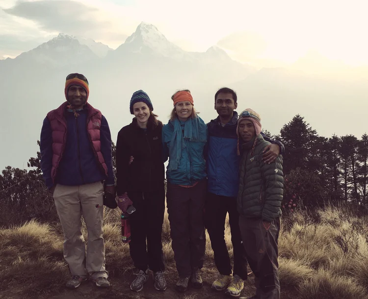 Group Trek Annapurna Circuit Himalayas Nepal.jpg