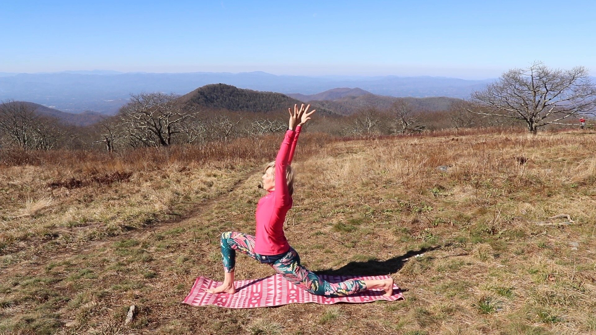 How-To-Do-Moon-Salutations-Yoga-Step-9.jpeg