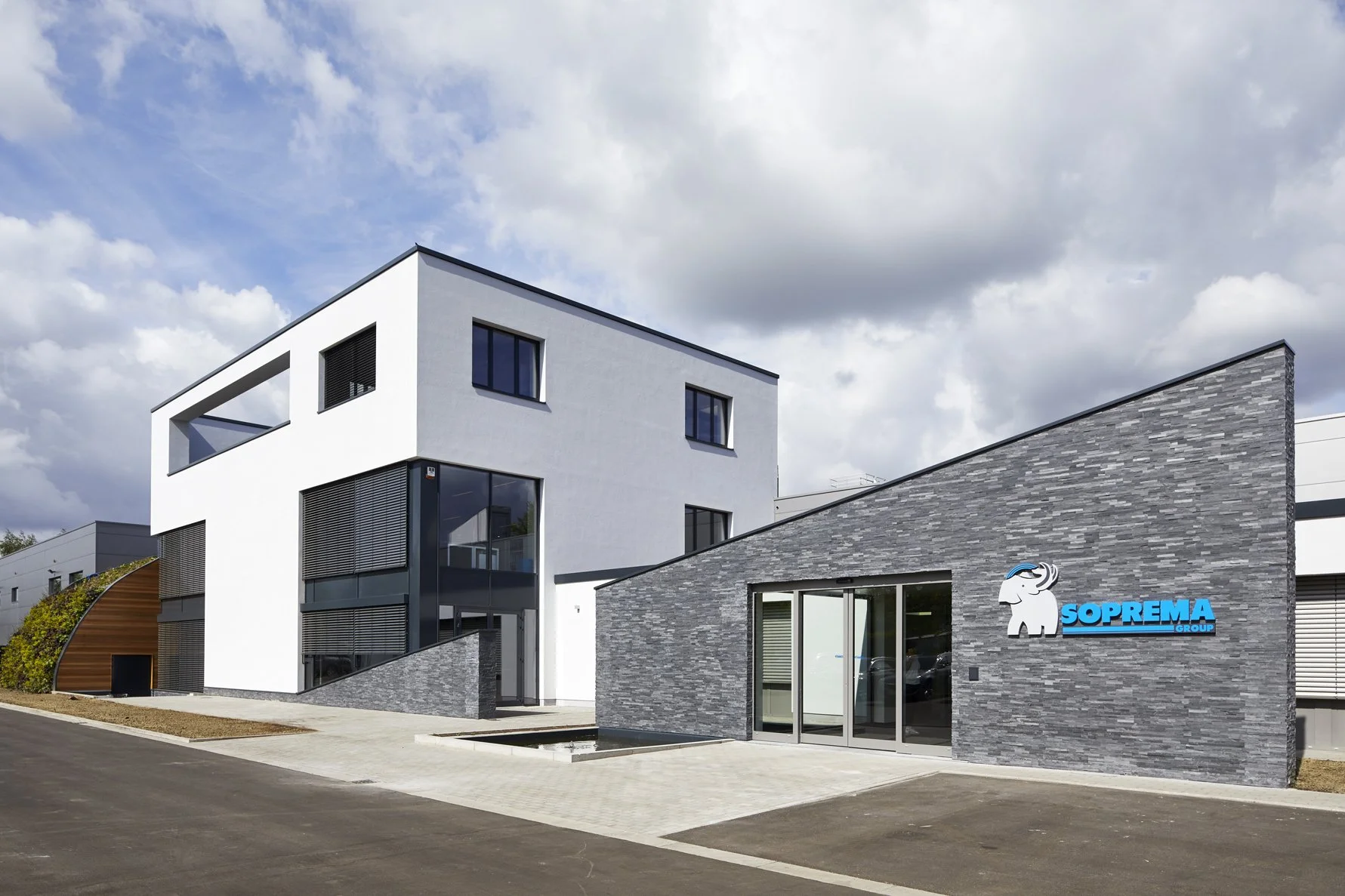 Waterproofing Giant Extends Partnership with CME