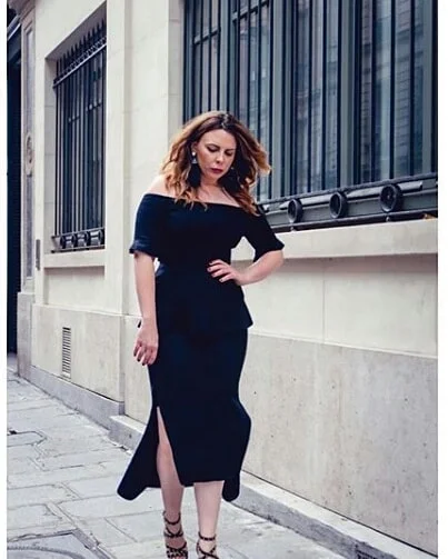 The beautiful Laetitia Tomasso wearing our gorgeous earrings!! Looking sublime!! @laetitiatomasso 📸 @lnyjulien 
#parisfashionweek #streetstyle #streetstyleshoot #costumejewellery #youthfulenergyinspired #gorgeous #beautiful