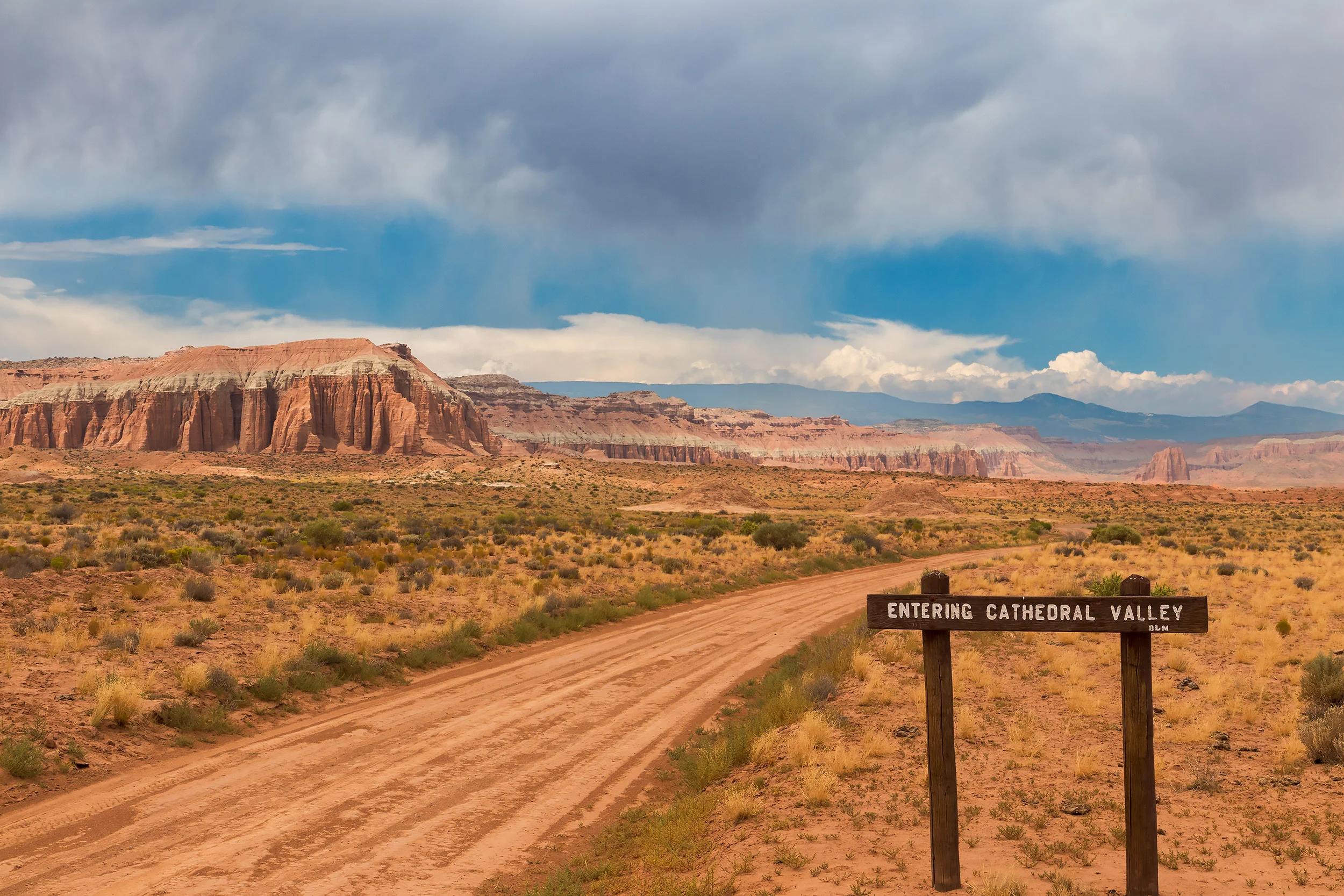 Cathedral Valley Road