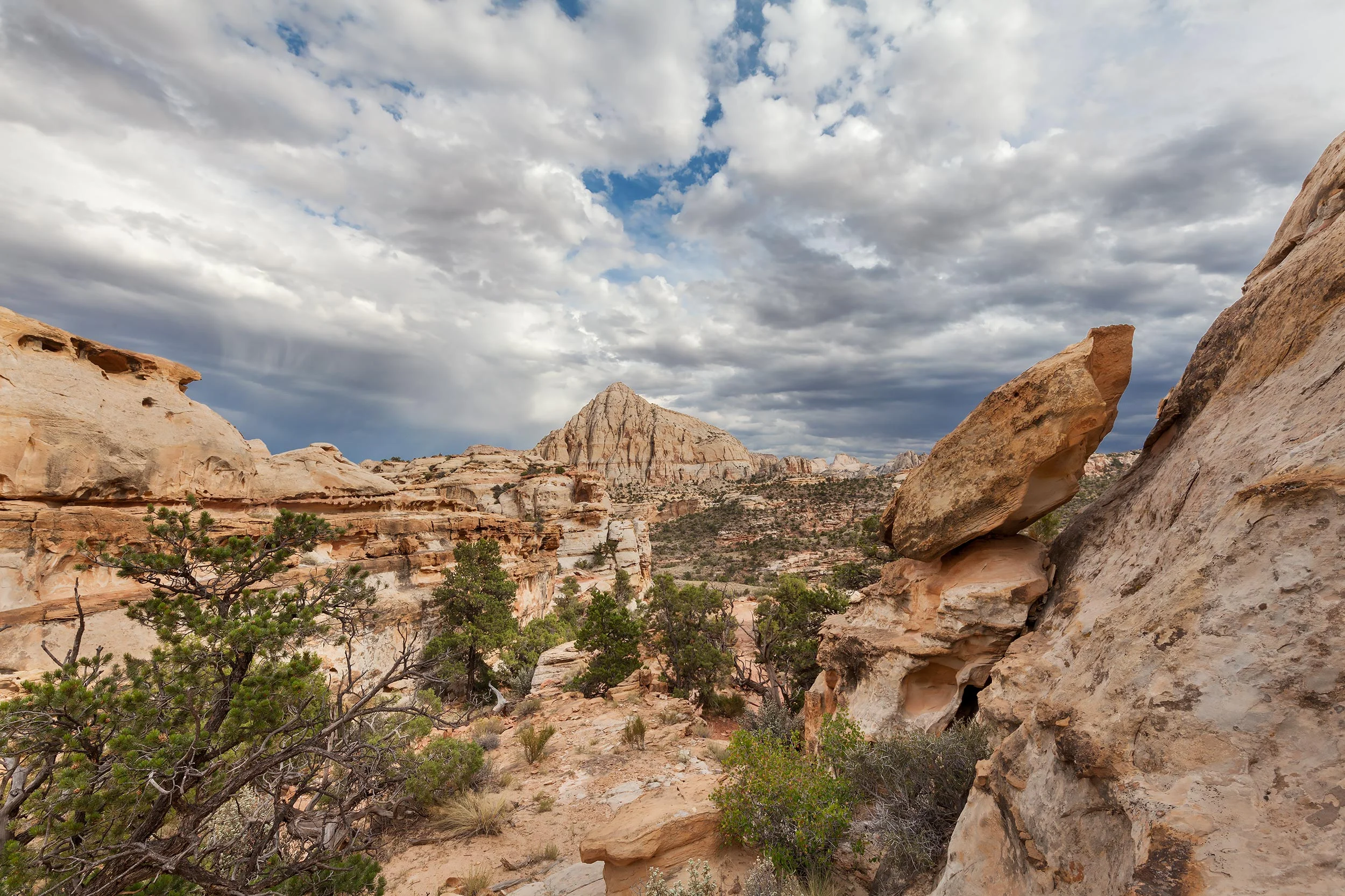 Pectrol's Pyramid from Hickman Natural Bridge trail, Capitol Reef National Park, Utah