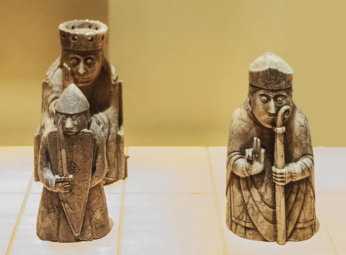 Berserks (rook), Queen and Bishop