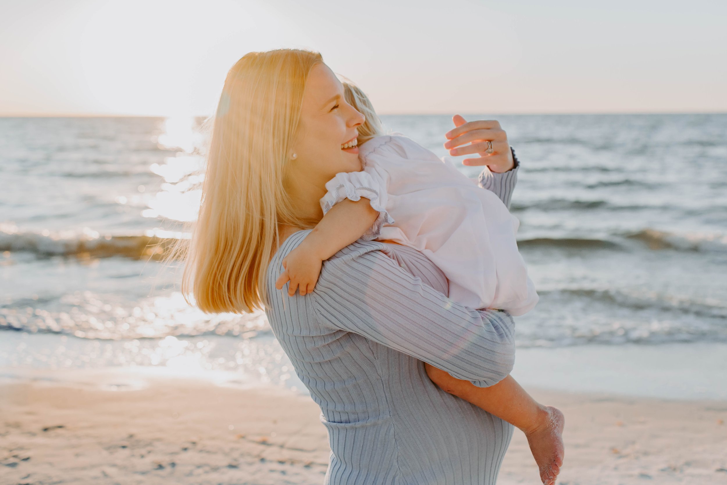 Linardich Maternity 2025-154.jpg